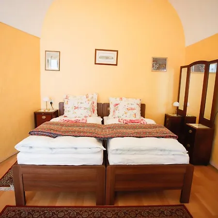 Apartament Miraculous *